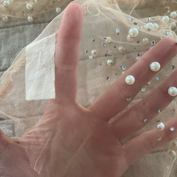 Pearl Mesh Top - Picture 3 of 3